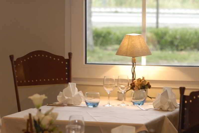 The Originals Boutique, Le Pillebois, Bourg-en-bresse Nord 3* Malafretaz